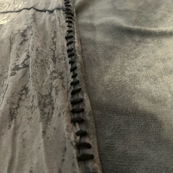 Affliction Tee - Picture 3 of 5